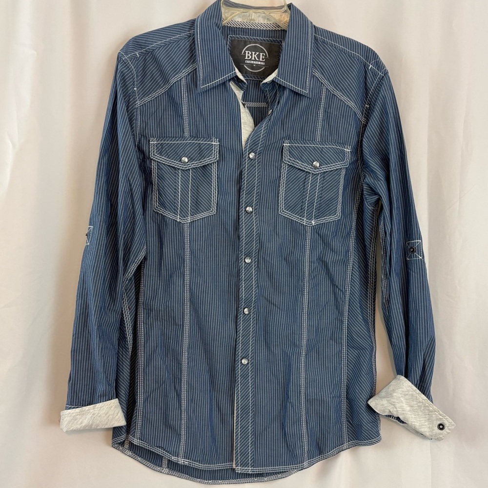 NWT BKE szM Mens Athletic Fit Blue Striped Button-Up Shirt…